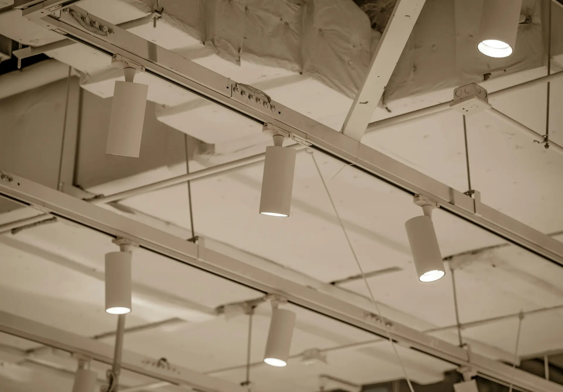 Commercial track lighting install